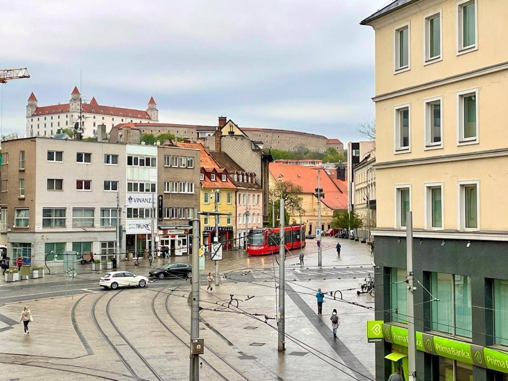 Shone Apartment Old Town 2 Bedroom Bratislava Exterior photo