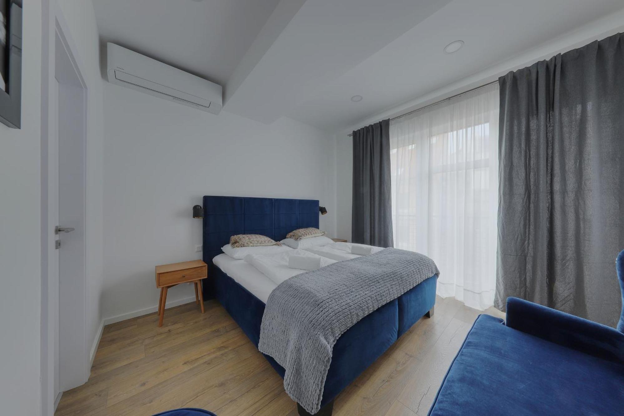 Shone Apartment Old Town 2 Bedroom Bratislava Exterior photo