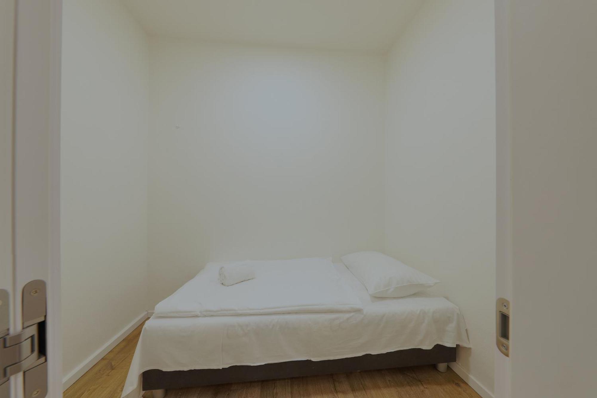 Shone Apartment Old Town 2 Bedroom Bratislava Exterior photo