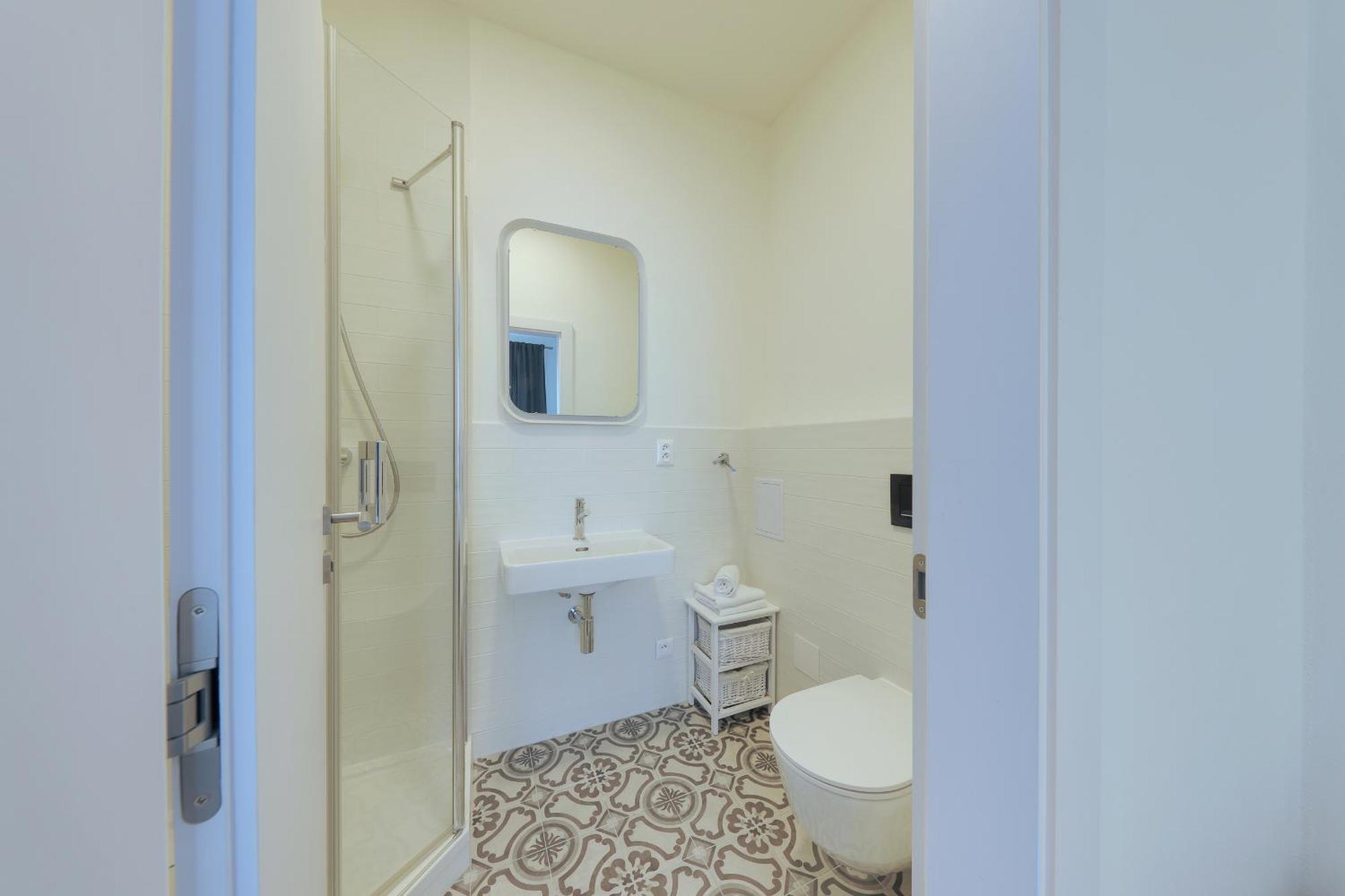 Shone Apartment Old Town 2 Bedroom Bratislava Exterior photo